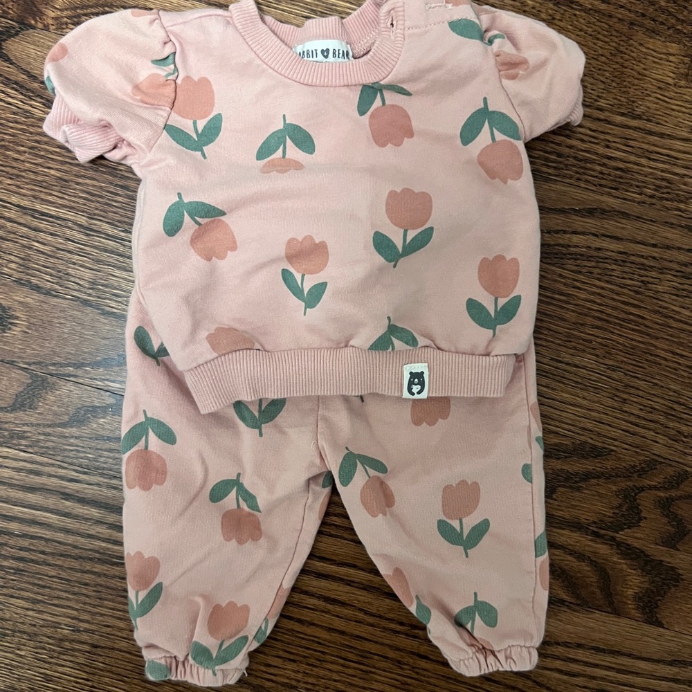 Rabbit Bear 0-3 month Pink Floral Baby Outfit